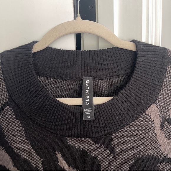 Athleta Jacquard Wool Blend Black & Brown Camo Crewneck Sweater - Picture 3 of 5